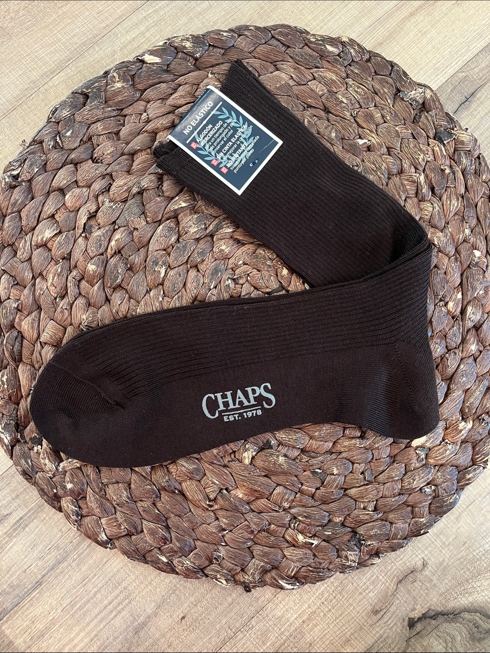 New amens Chaps Socks in Brown